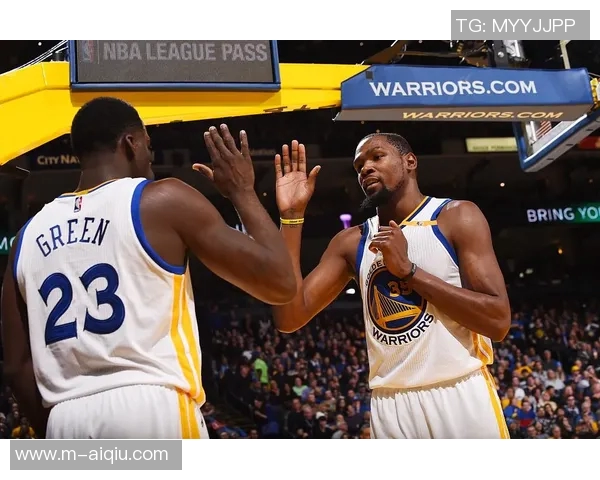 安东尼与杜兰特精彩对决视频回顾分析两位巨星的巅峰时刻与篮球智慧